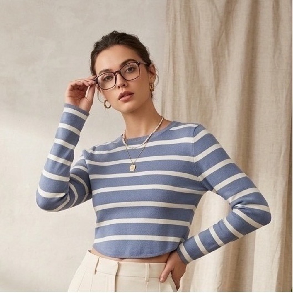 Altar'd State Blue Cream Striped Cropped Sweater Curved Hem Long Sleeve M Preppy